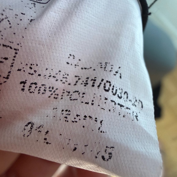 🇧🇷 Elegant Black Velvet Mini Dress – Open Back – Made in Brazil - Picture 9 of 9